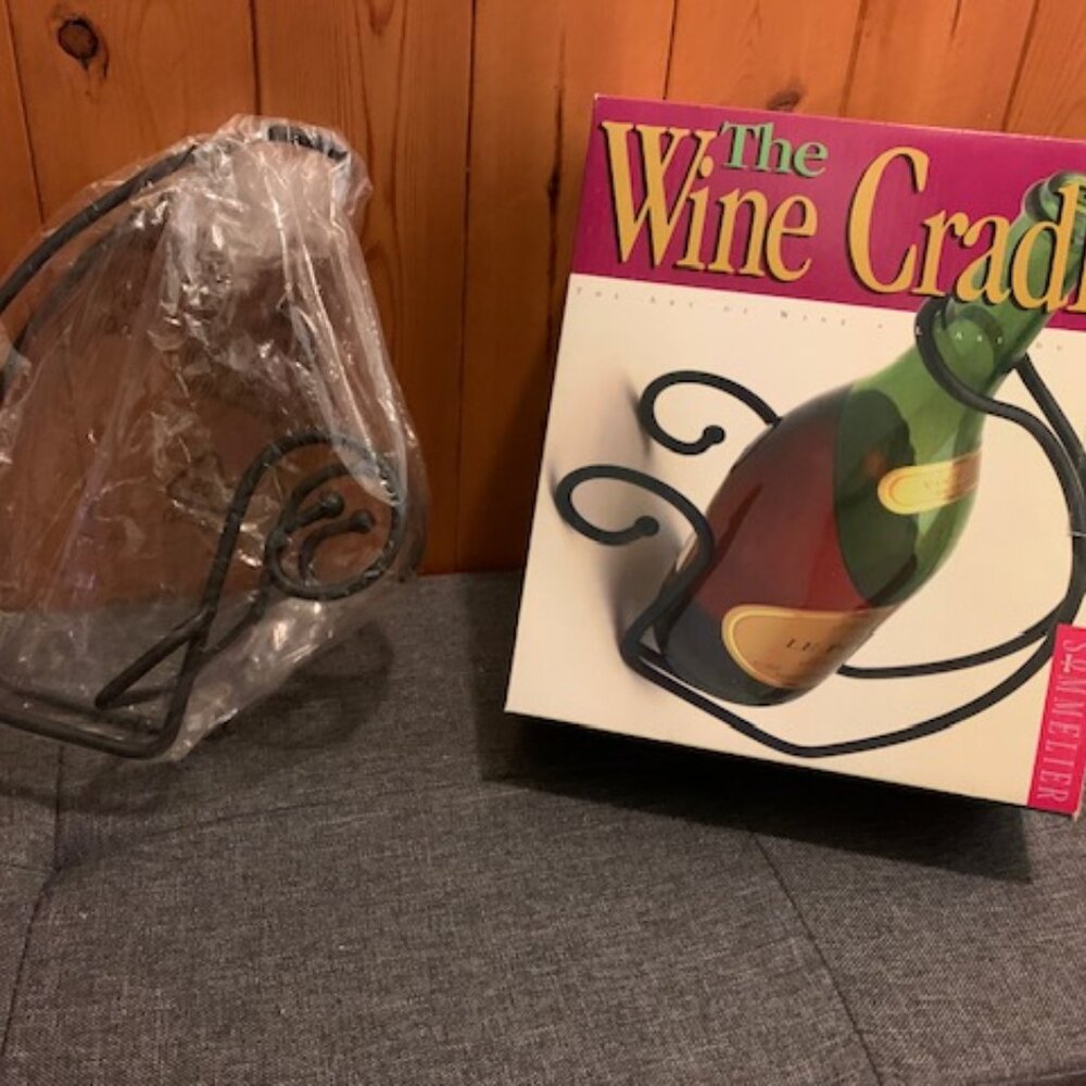 The Wine Cradle